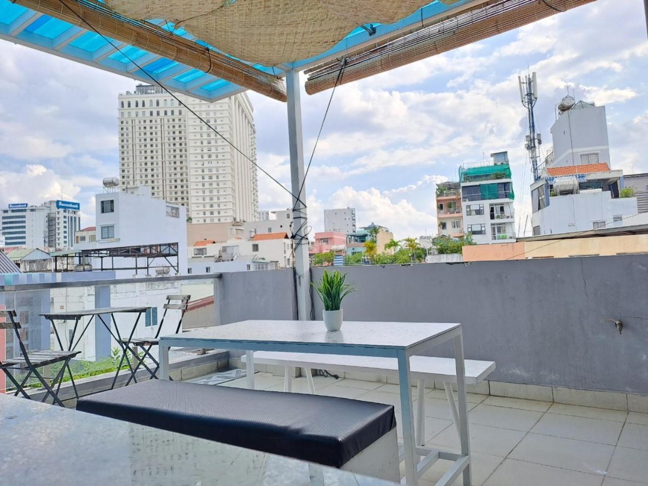 Cozy At Ba Trung St., Dist 3 Near Tan Dinh Market * Cidade de Ho Chi Minh